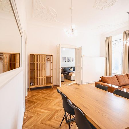 Tip! Design-Apartment In Toplage 75Qm In Szeneviertel Dresden Exterior photo